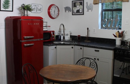 Saucier Cabin | Pet friendly 2-bedroom cabin in quiet country setting yet short drive to coast