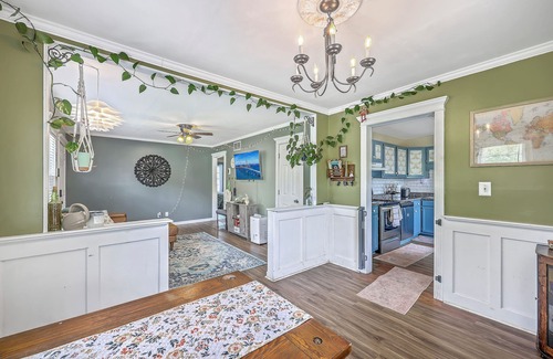 Goose Creek House | Pet-Friendly 3BR Home with Deck in the Heart of Goose Creek, SC