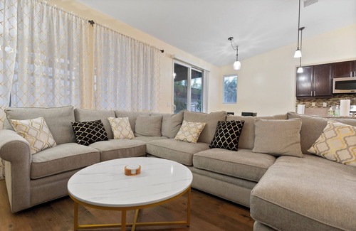 Murrieta House | Pet Friendly 4 BR Home, Perfect for Monthly Stays. Near Wineries & Restaurants!