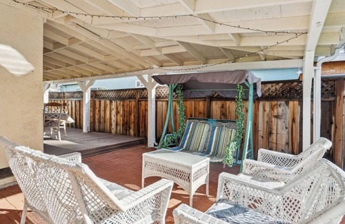 Union City House | Pet Friendly, 5m to Niles District, Pool Table