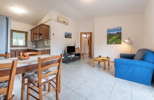 Sant'Anna Arresi Apartment | Pet-Friendly Apartment 'Casa Colonia 3' with Sea View
