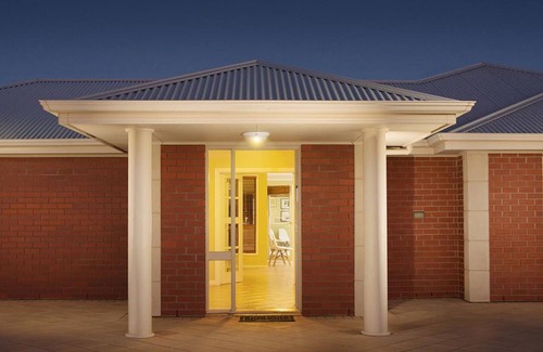 Murtho House | Pet friendly accommodation on the Murray River