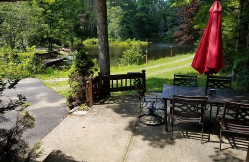 North Creek House | PET-FRIENDLY - Adirondack Retreat w/Private Sandy Beach Close To Season Events