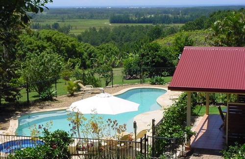 Duranbah House | Pet Friendly-Adults Only, Tropical Coast Retreat-Caravan, Kingscliff