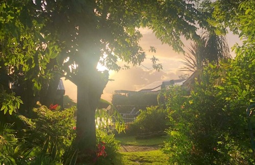 Duranbah House | Pet Friendly-Adults Only, Tropical Coast Retreat-Caravan, Kingscliff