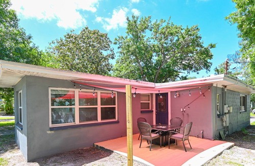 Port Tampa City House | Pet Friendly and Family Friendly