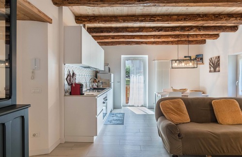 Sicina Apartment | Pet-Friendly Apartment 'Casa Barona' with Mountain View, Garden & Wi-Fi