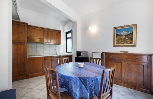 Varigotti Apartment | Pet-Friendly Apartment "18 Mehari" with Balcony & Wi-Fi