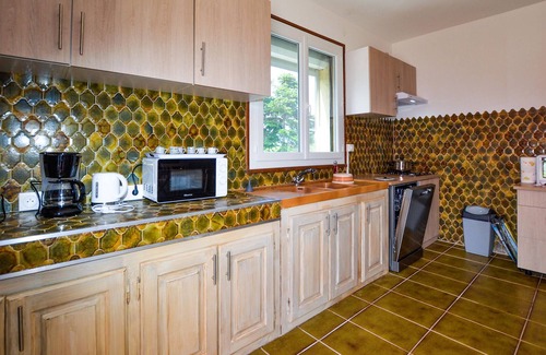 Furiani Apartment | Pet friendly apartment in Furiani