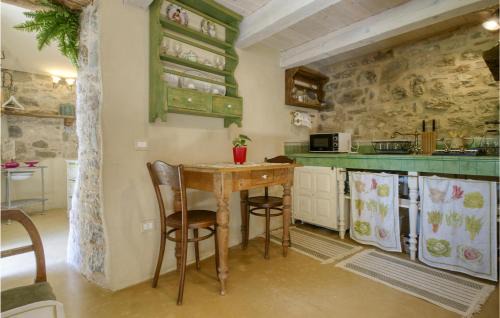 Montecopiolo Apartment | Pet Friendly Apartment