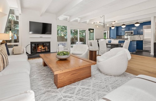 West End House | Pet Friendly Aspen Oasis with Exceptional Location