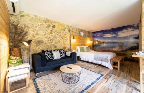 Amares Apartment | Pet Friendly Barbecue Pool MyStay