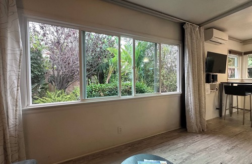 Carlsbad Cottage | Pet Friendly Beach Cottage - Walk to town and beach STVR PERMIT BLRE1241169