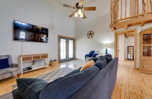 Uvalde House | Pet-Friendly Cabin on 3 Acres 7 Mi to Uvalde!