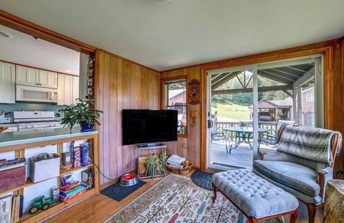Jefferson House | Pet-Friendly Catskills Home w/Serene Pond!