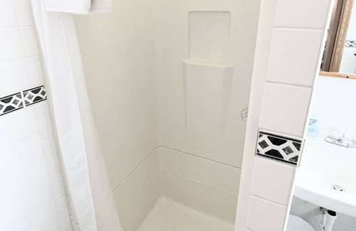Rapid River Apartment | Pet friendly & Centrally located