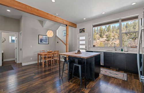Durango - Purgatory House | Pet Friendly, Central A/C, 5 Minutes to Downtown!