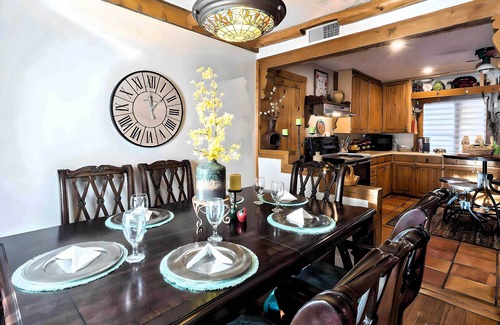 Clovis House | Pet-Friendly Clovis Home: Yard, Pergola & Hot Tub