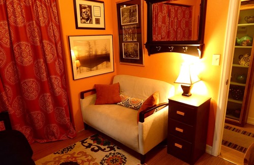 Colville House | Pet-Friendly Columbia River Woodland Paradise
