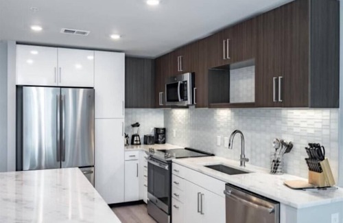 Woodmont Triangle Apartment | Pet-friendly Community! | Near Parks | Woodmont Triangle | by GLS