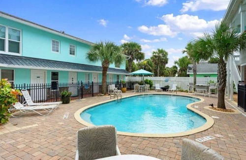 Flagler Beach Apartment | Pet-friendly condo in Flagler, pool, walk to beach!