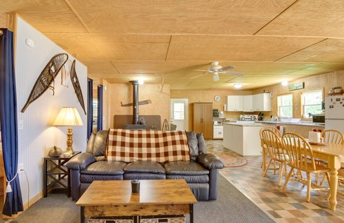 Itasca County Cabin | Pet-Friendly Cook Vacation Rental on Battle Lake!
