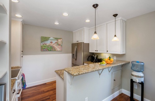 Coronado Condo | Pet Friendly - Coronado Beach