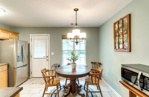 Darien House | Pet-Friendly Darien Vacation Rental w/Patio!