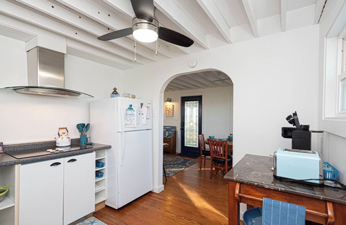 Fishing Creek Cottage | Pet Friendly Delightful Waterfront Cottage on Hoopers Island, MD.
