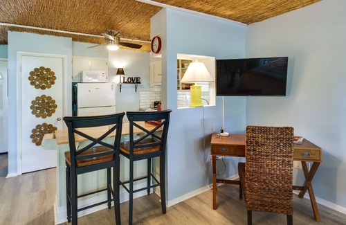 Diamondhead Apartment | Pet-Friendly Diamondhead Studio w/ Shared Pool!