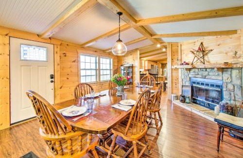 Ellijay House | Pet-Friendly Ellijay Escape with Yard and Grill!