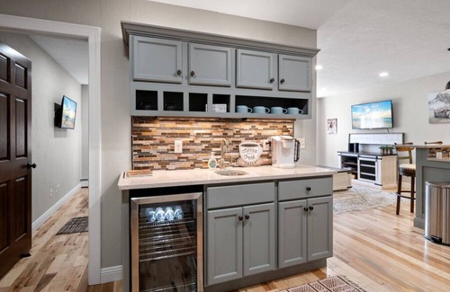 Whitewater Apartment | Pet-Friendly Farmhouse 2 Bedroom Near UWW Campus, Starin Park, & Kettle Moraine!