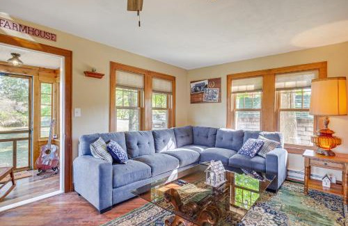 Pellston House | Pet-Friendly Farmhouse Near Lakes in Pellston