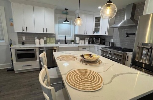 North End Condo | Pet Friendly First Floor Condo