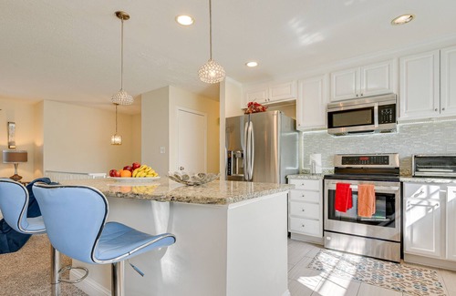 Oxon Hill-Glassmanor House | Pet-Friendly Fort Washington Home Near DC!