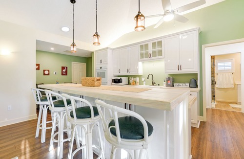 Indian River Estates House | Pet-Friendly Fort Pierce Home w/Screened Porch!
