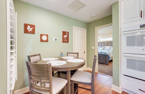 Indian River Estates House | Pet-Friendly Fort Pierce Home w/Screened Porch!