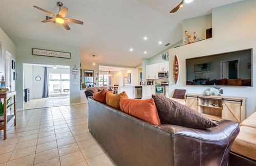 Fort Pierce House | Pet-Friendly Fort Pierce Home w/Pool & Kayaks!
