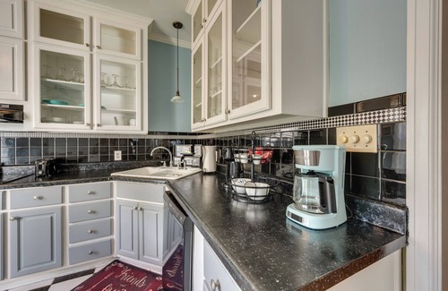 Fort Valley Cottage | Pet-Friendly Fort Valley Home w/Private Pool