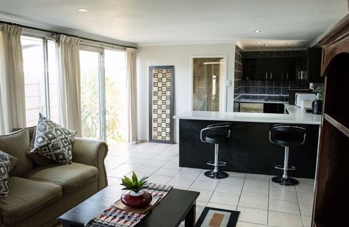 Greater Johannesburg Metropolitan Area House | Pet friendly, fully furnished and serviced 1/2 bedroom cottages