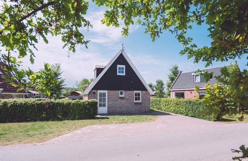 Bant House | Pet-Friendly Getaway