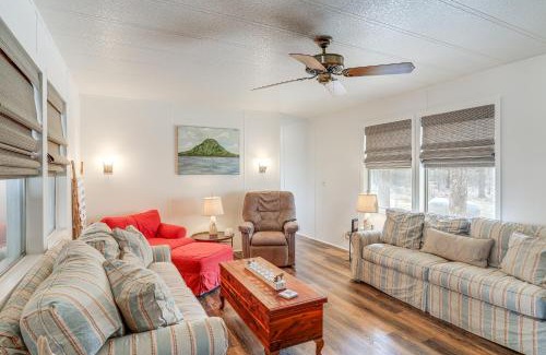 Higden House | Pet-Friendly Higden Getaway Less Than 1 Mi to Marina!