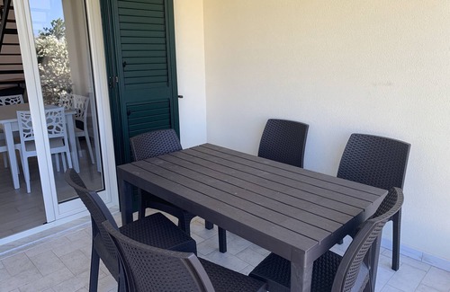 Piraino House | Pet-Friendly Holiday Home Calanovella Mare with Garden & A/C