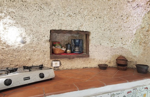 Fasnia House | Pet-Friendly Holiday Home Casas Cueva Alfer 2 with Sea View, Garden & Wi-Fi