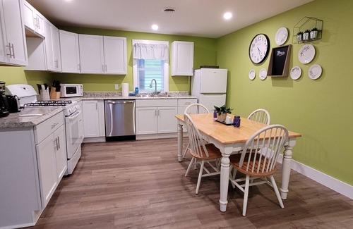Stow House | Pet Friendly home by the Stow Ferry