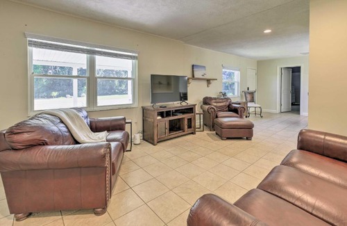 Fellowship House | Pet-Friendly Home Close to WEC Ocala!