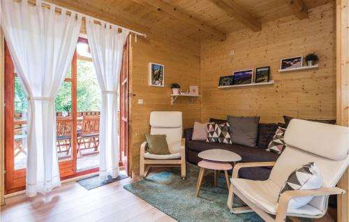 Gospic House | Pet Friendly Home In Licki Osik