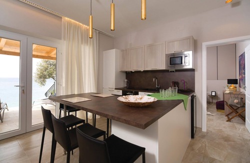 Loviste House | Pet friendly home in Loviste