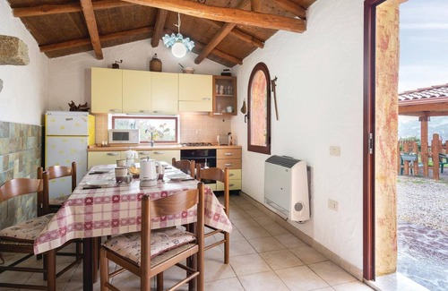 Orgosolo House | Pet friendly home in Orgosolo