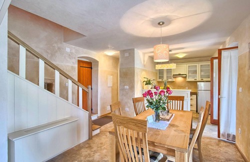 Jezenj House | Pet friendly home in Pazin
